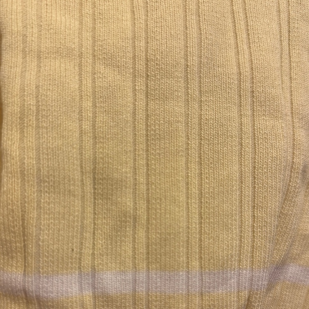 Yellow Long Sleeve Cropped Button Down - Picture 7 of 7
